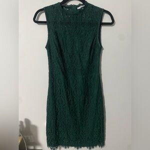 Sleeveless Lace Mini Dress in Deep Green